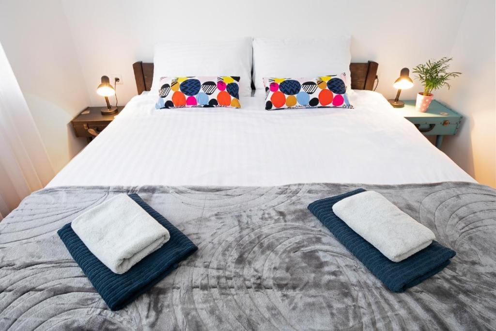 Lea And Maks'S City Apartment Urban Stay ซาเกร็บ ภายนอก รูปภาพ